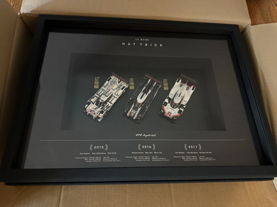 Porsche Art Edition 24h Le Mans Winner Hattrick | Limited Edition - Image 3 of 4