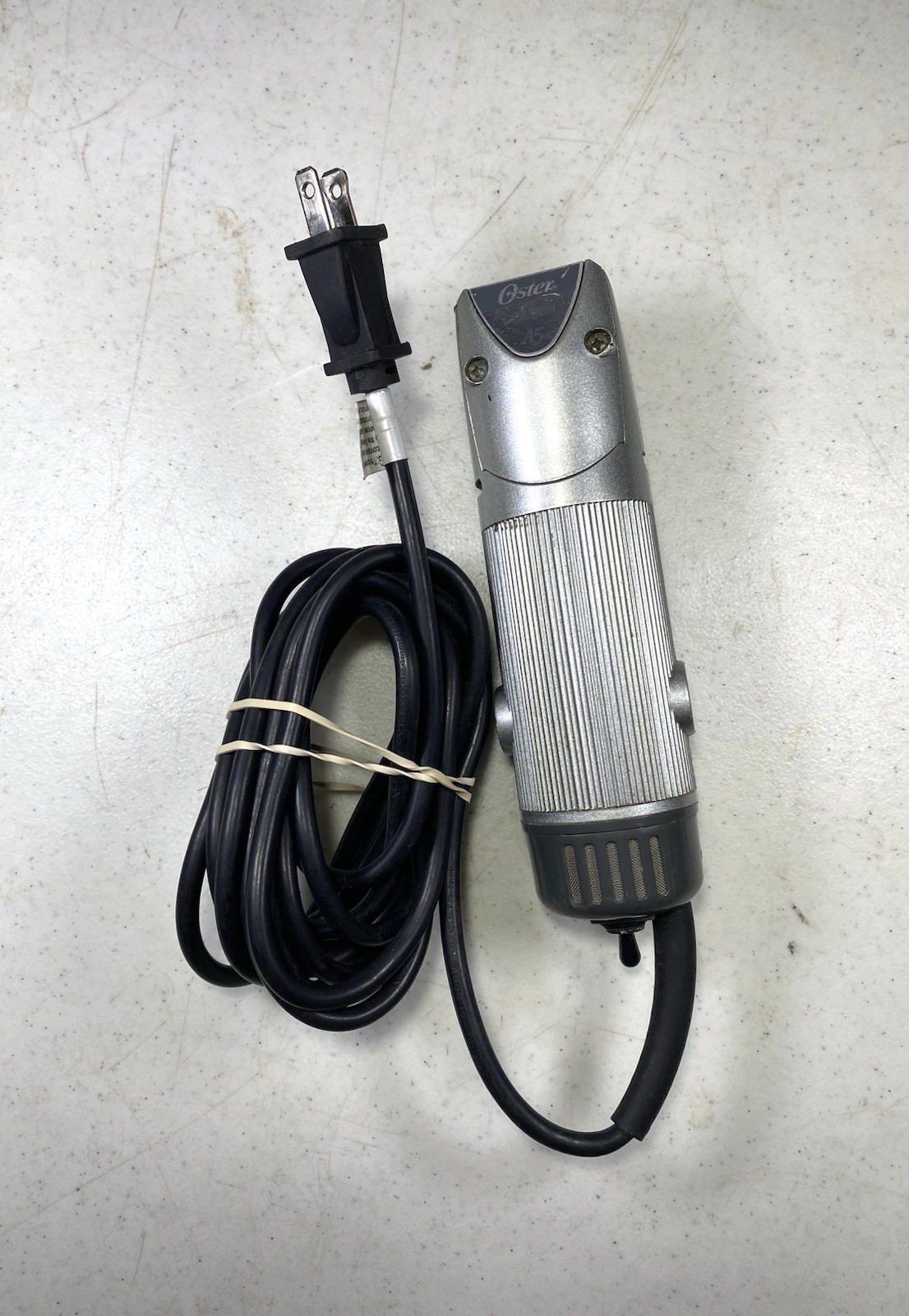 Used Oster Golden A5 Single Speed Animal Grooming Clippers N