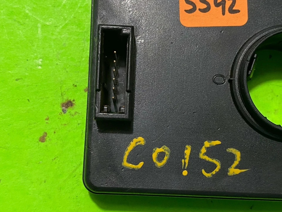 Sensor de ángulo de posición del volante Suzuki XL-7 2007-2009 OEM 15863534 Foto 4 de 4