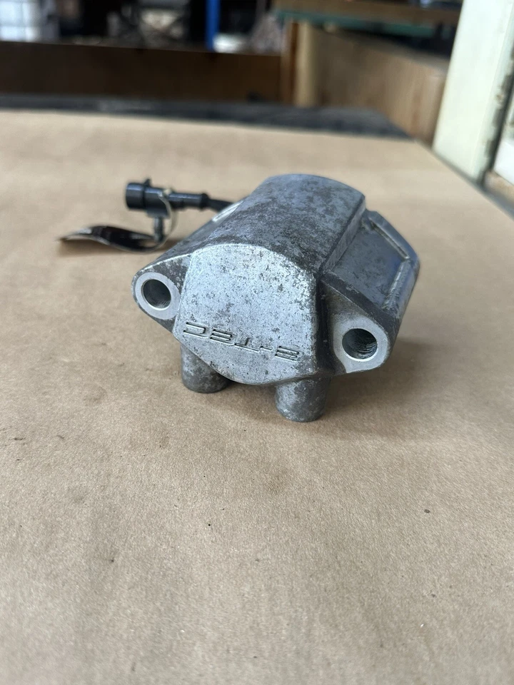 INYECTOR DE COMBUSTIBLE EVINRUDE 50HP E-TEC PN# 5008475 / 5008826 (B-35) Foto 2 de 4