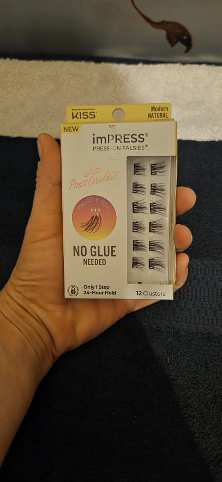 Lote De 3 Falsias Presionadas Kiss Impress - Elegante Natural 12 Racimos Totalmente NUEVO Foto 3 de 4