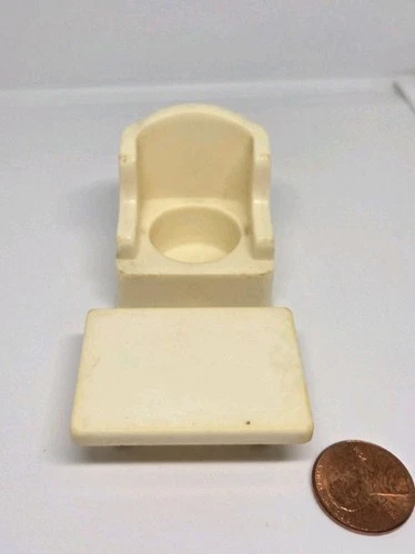 Vintage Fisher Price little people white living room chair & coffee table set