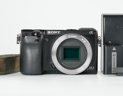 [Near Mint] Sony Alpha NEX-7 Mirrorless 24.3MP Digital Camera Body #5320A