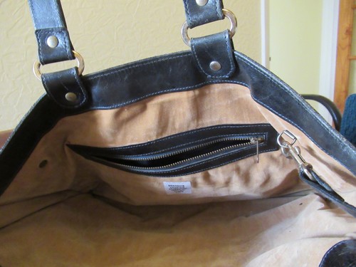 VINTAGE SLIM BLACK LEATHER BRIEFCASE.. 40CM BY 30CM - Picture 6 of 9