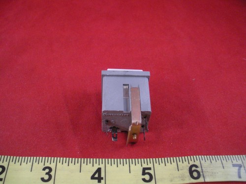 Switchcraft PL 9205 Indicatore Interruttore Luce Alloggiamento Grigio Top Bianco PL9205 Nos Nuovo - Foto 3 di 4