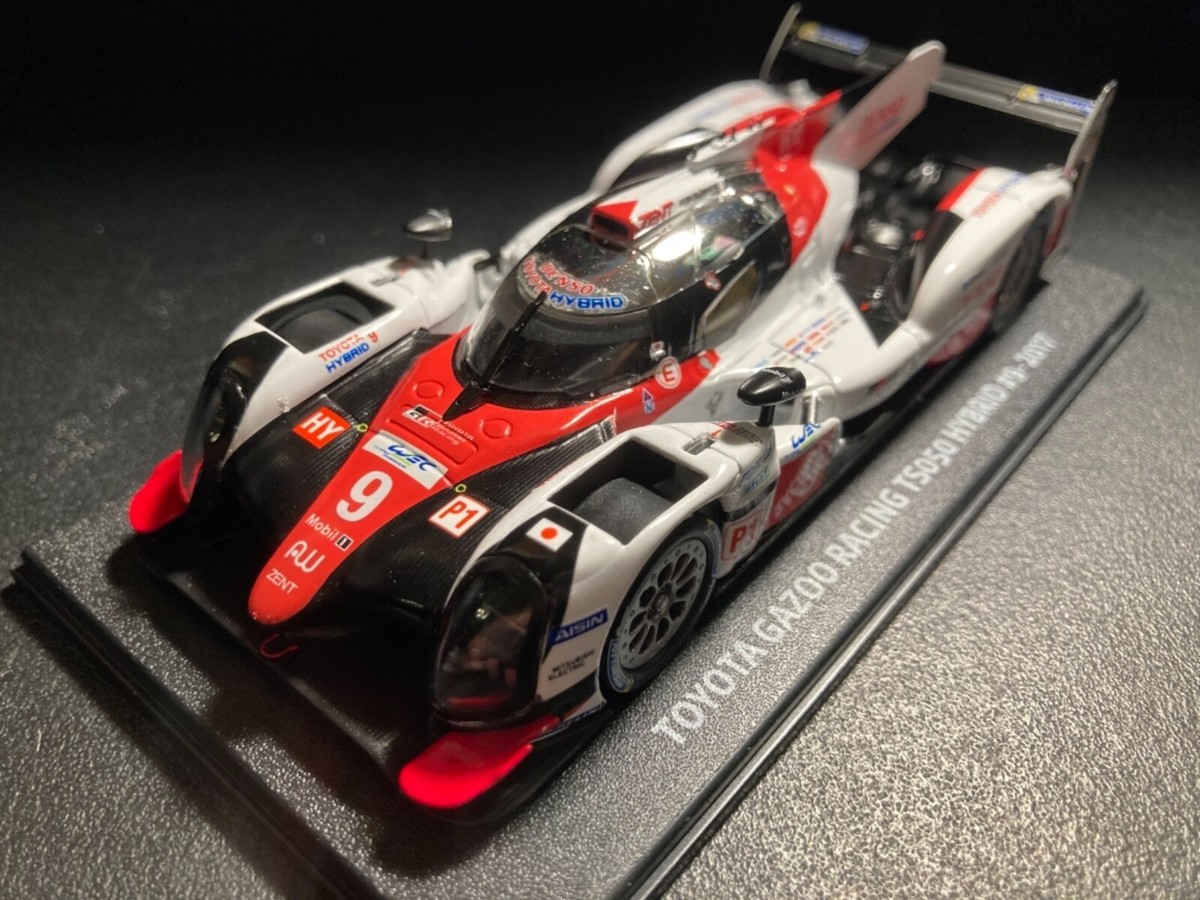 自動車 Toyota TS050 Hybrid 2016-2017 1/43 TOYOTA TS050 HYBRID #8 24h Le Mans 2017 - 1:43 IXO Model Car