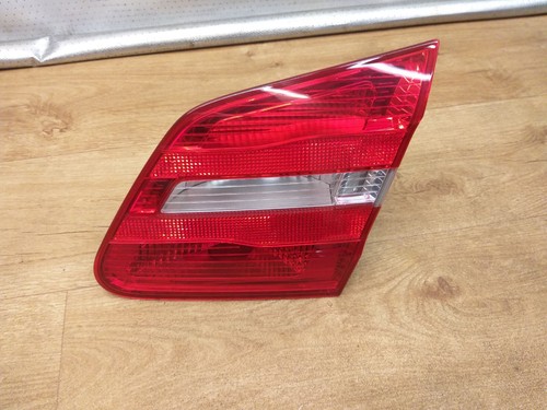 Mercedes-Benz W246 B-Klasse Rückleuchte Bremslicht Rechts 2468200477 A2468200864