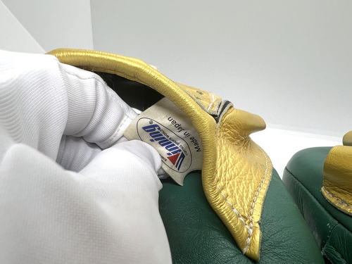 Pequeños guantes de perforación de boxeo ganadores curvos verdes y dorados CO-CM-10 usados Japón - Imagen 12 de 13