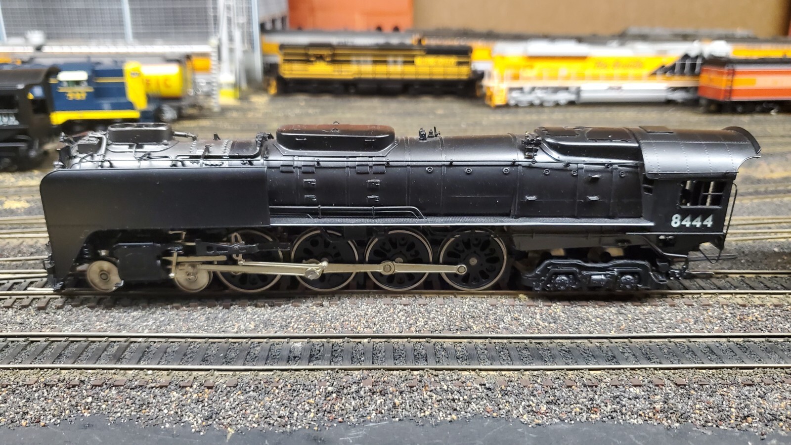 Picture 2 of 9
