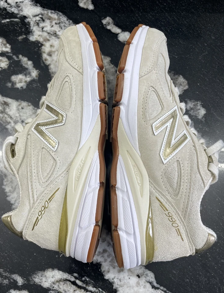 Size 9.5 - New Balance 990v4 Angora “Off White” Made In USA - Image 3 of 4