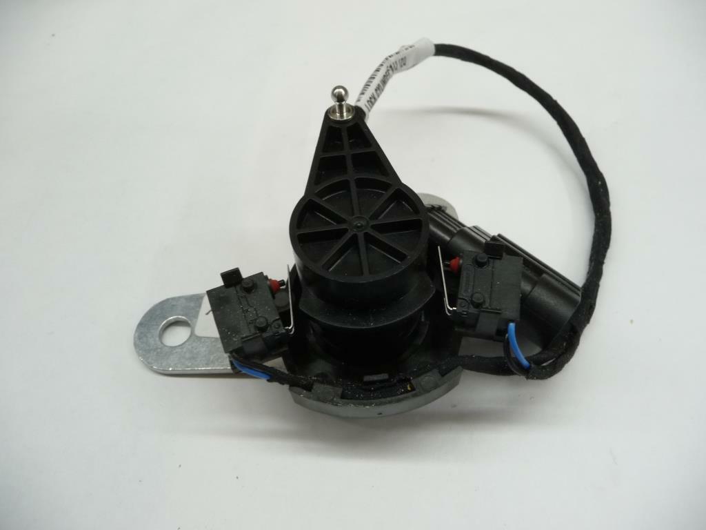 2010-2015 Ferrari 458 Italia, Spider LH, Left Lock Cylinder 82343400 OEM A1