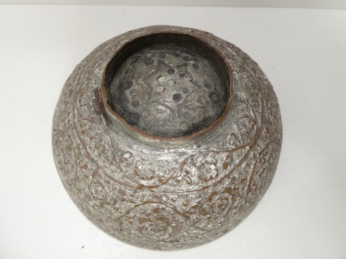ANTIQUE EASTERN PERSIAN SILVER WASH COPPER BOWL DECORATIVE HAND MADE - Picture 6 of 8