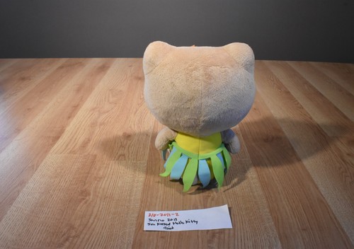 Sanrio Sun Kissed Hello Kitty 2013 Peluche en Falda Hula (310-2011-2) - Imagen 3 de 5