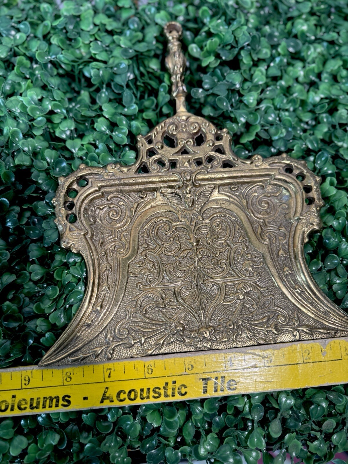 Vintage Brass Victorian Style Andrea by Sadek Dustpan, Fireplace Dust Pan