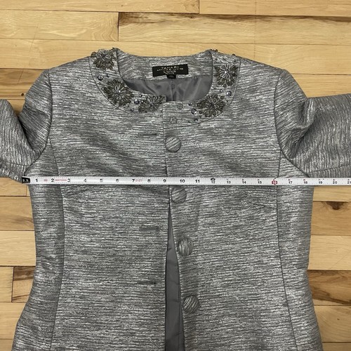 Tahari Arthur S Levine LUXE Skirt Suit Metallic Gray Silver Beaded Accents Sz 6P - Picture 3 of 12