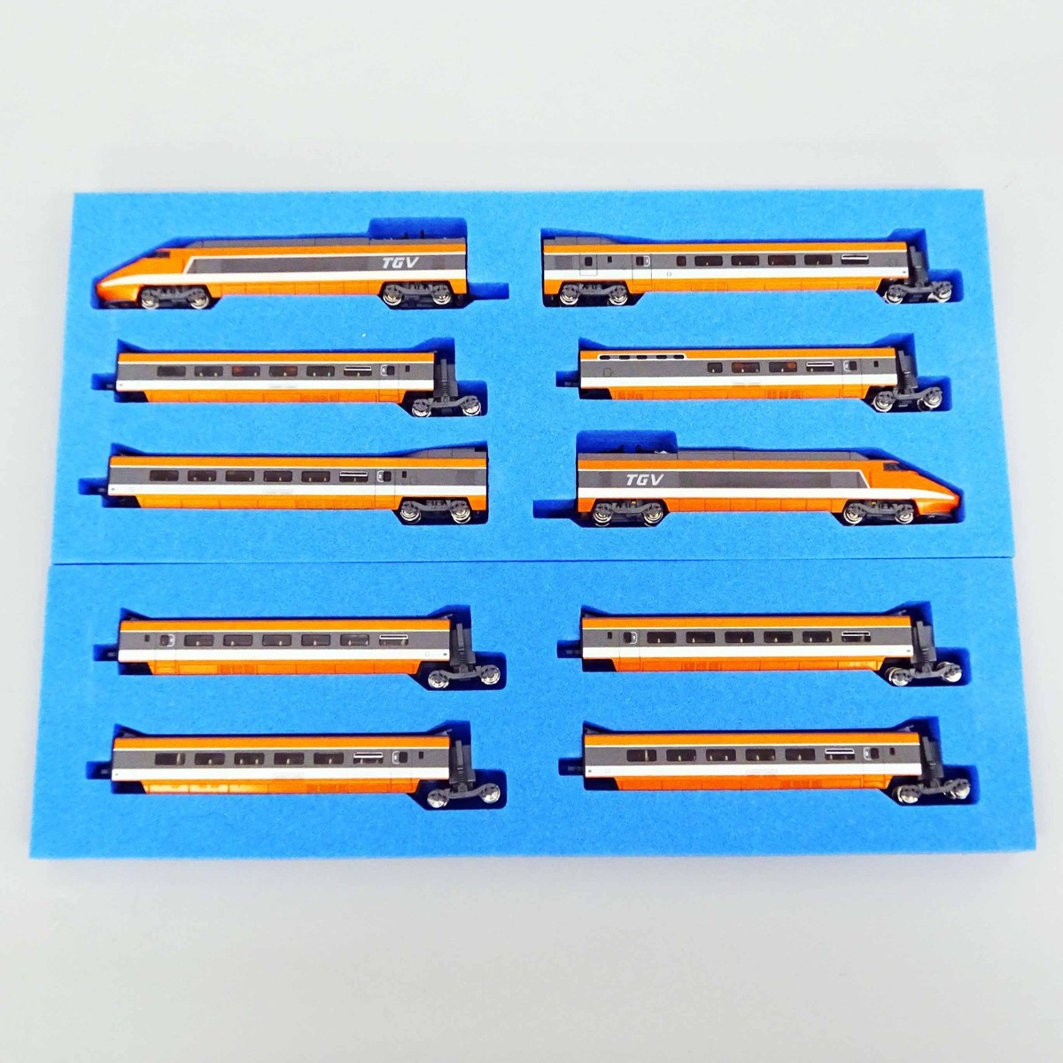 KATO N Scale French Railroad TGV S14701 S14704 10-Car Set Bullet