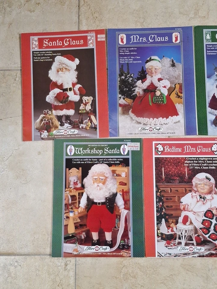 Vintage Santa Claus Mrs Claus 13" & 14" Dolls Christmas Sewing Patterns Booklets - Image 2 of 4