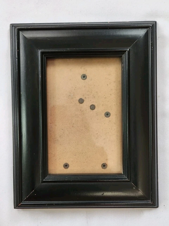 Lote de marcos de fotos de madera y metal mixtos de colección. 2x5, 4x6, 5x7 Foto 4 de 4