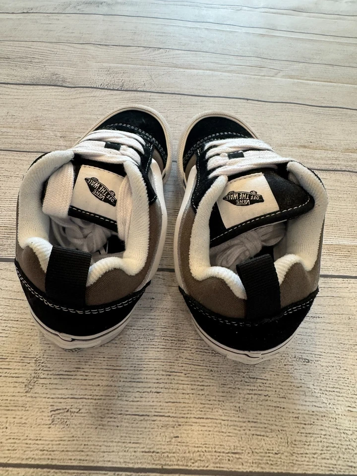 Vans Sneakers Boy's 13 New KNU Skool 2 Tone Black Casual Everyday Shoes - Image 4 of 4