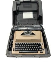 Vintage Sears 161.53580 Electric Typewriter ‘The Graduate’ with Carrying Case thumbnail