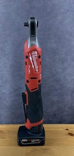 Milwaukee 2560 20 M12 FUEL 12V Li Ion 3/8 in With CP 2.5 Battery