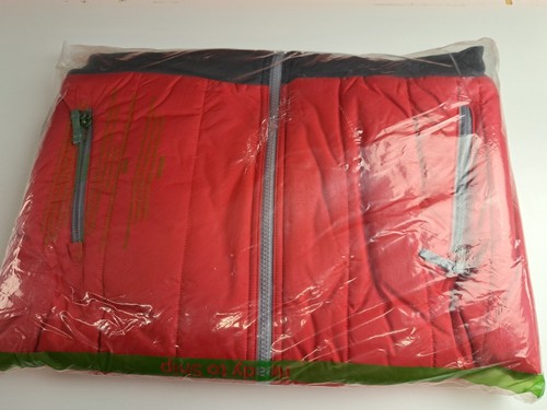 The North Face Boys' Reversible Yukon Jacket - Red, Size Large - Picture 3 of 5