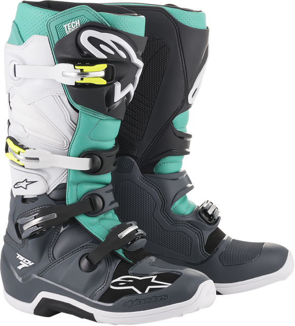 Alpinestars Tech 7 Vs Tech 10
