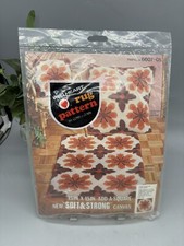 Vintage Coats & Clark Rug/Pillow Pattern Fantasia 6607-05 Sealed Mod Flower
