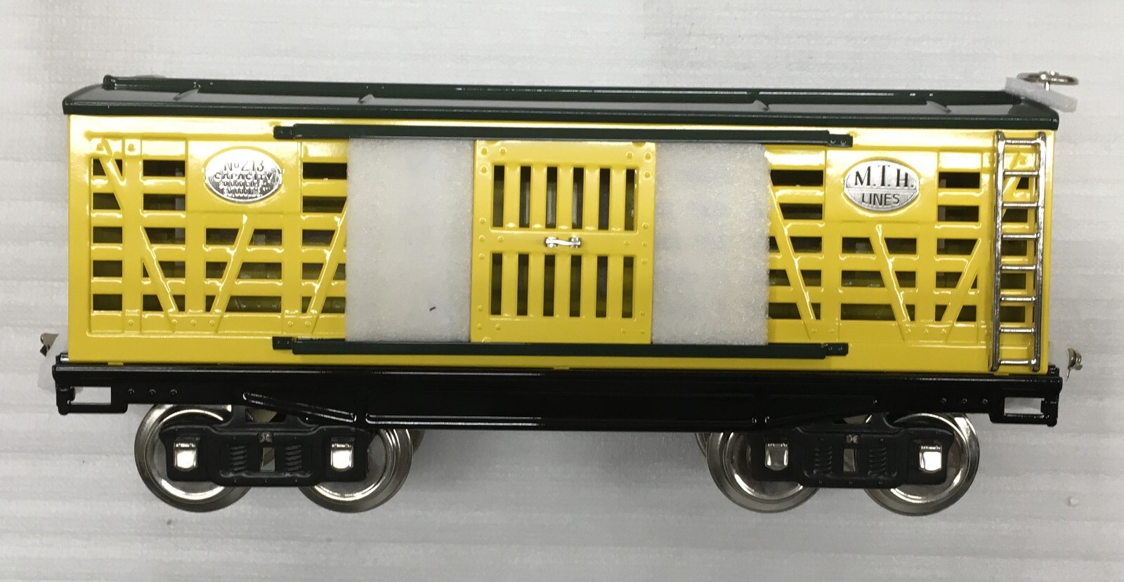 Picture 2 of 9