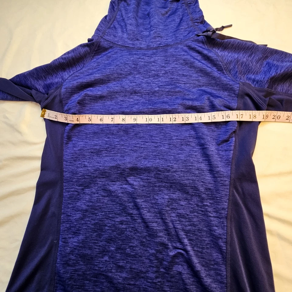 Camisa Eddie Bauer Mujer Movimiento Medio Púrpura Espacio Exterior Embudo Cuello Activo Foto 4 de 4