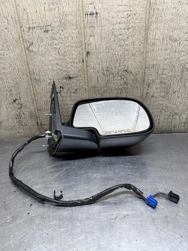 03-06 GM Silverado Tahoe Yukon PASSENGER RIGHT Door Mirror w/ TURN SIGNAL