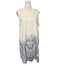 Zara Women’s White and Blue Textured Print Shift Dress Size Medium