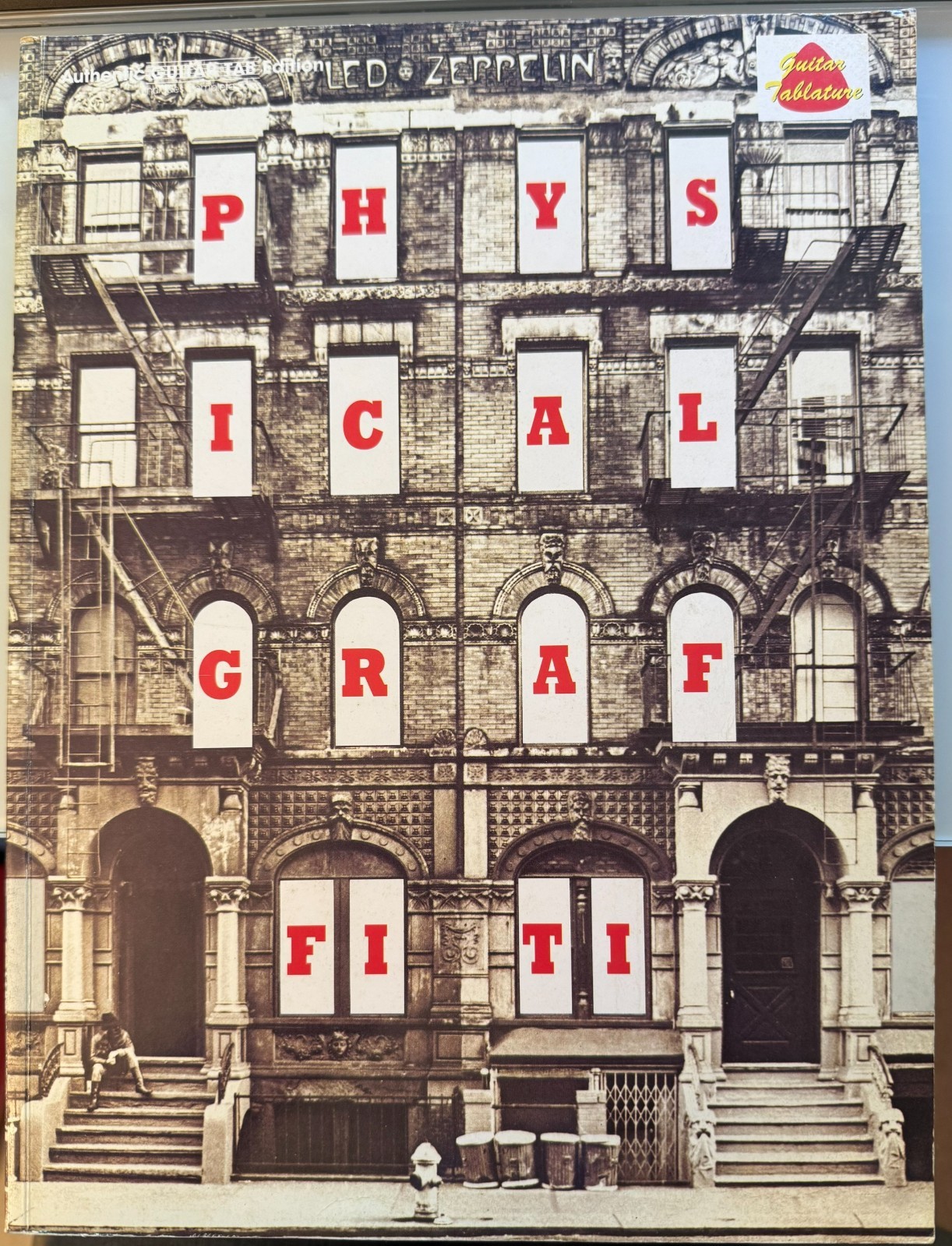 1995 Led Zeppelin "Physical Graffiti Guitar, Tablature, Vocal Song Book 179 pg