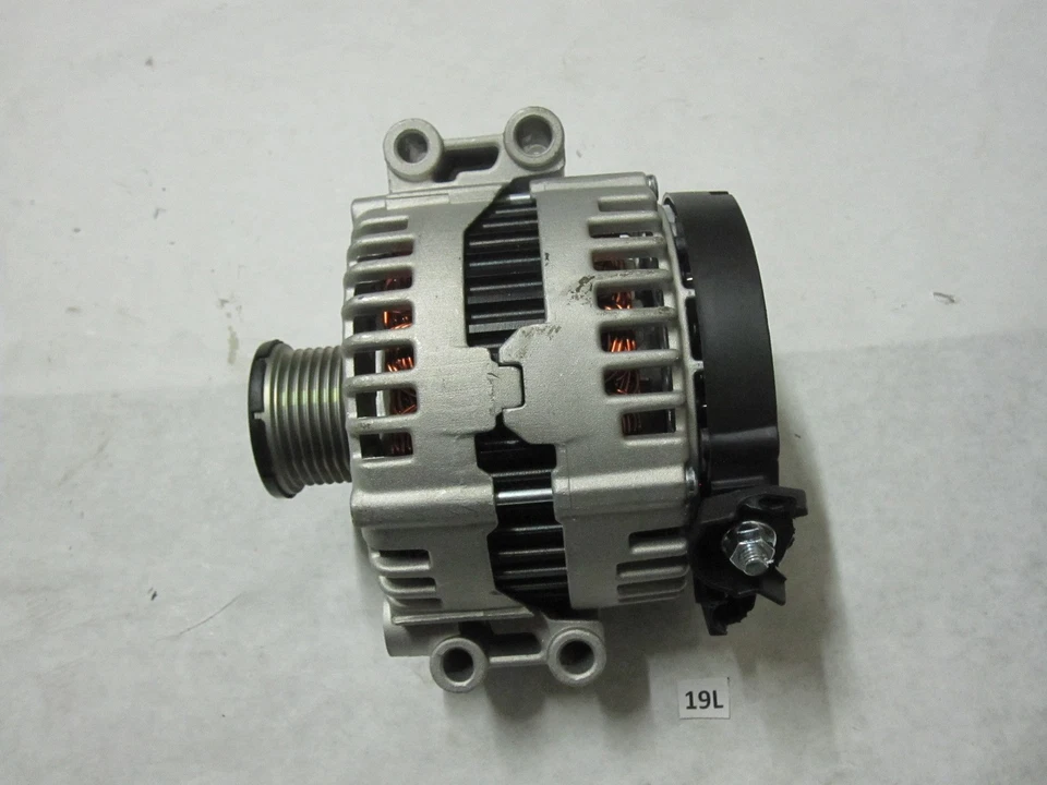 ENCHUFE DAÑADO Alternador 12 31 7 558 219, 12 31 7 558 220, 12 31 7 557 789, Foto 3 de 4