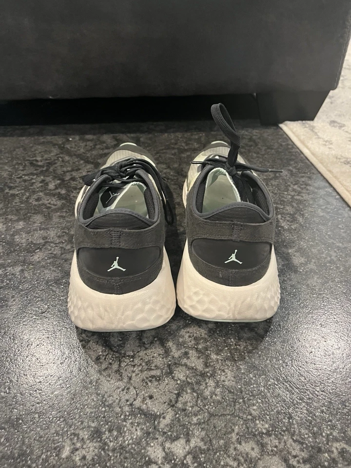 Jordan Delta 3. Tennisschuhe. Gr. 14 Herren GUC - Bild 2 von 4