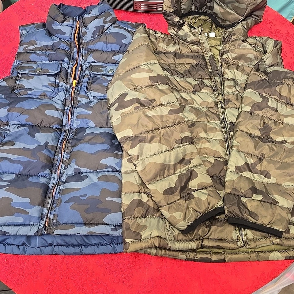 Chaqueta Gap Niños Jóvenes Niños Talla Grande Paquete 1 Abrigo Verde Camuflaje 1 Chaleco Azul Camuflaje Foto 2 de 4