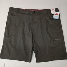 Wrangler All Terrain Cargo Shorts Men's Size 48 Gray 10" Inseam Relaxed Fit
