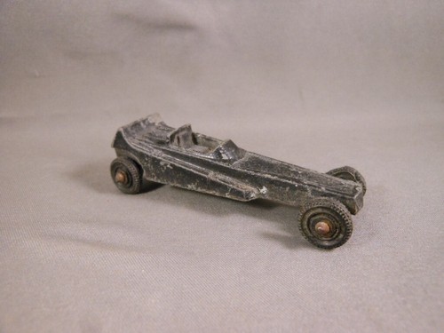 LOT 7 Vtg Tootsietoy USA Toy Cast Metal VW Bug Ford Coupe Dragster Hotrod MG Tow - Picture 10 of 22