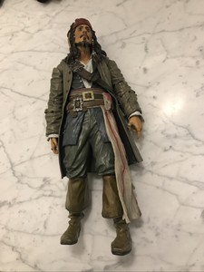 captain jack sparrow figure