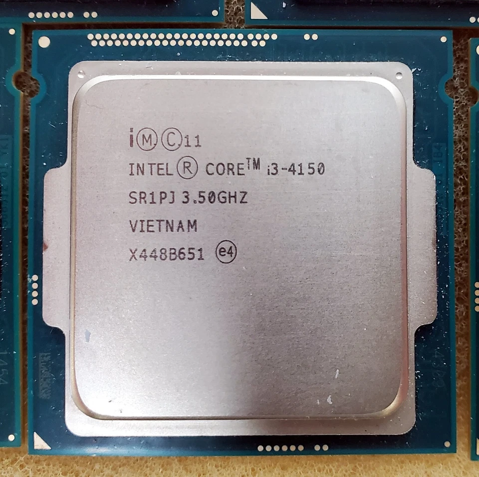 Mixed Lot of 5 Intel Core i3-4150 SR1PJ/i3-4160 SR1PK Desktop CPU Processors - Image 3 of 3