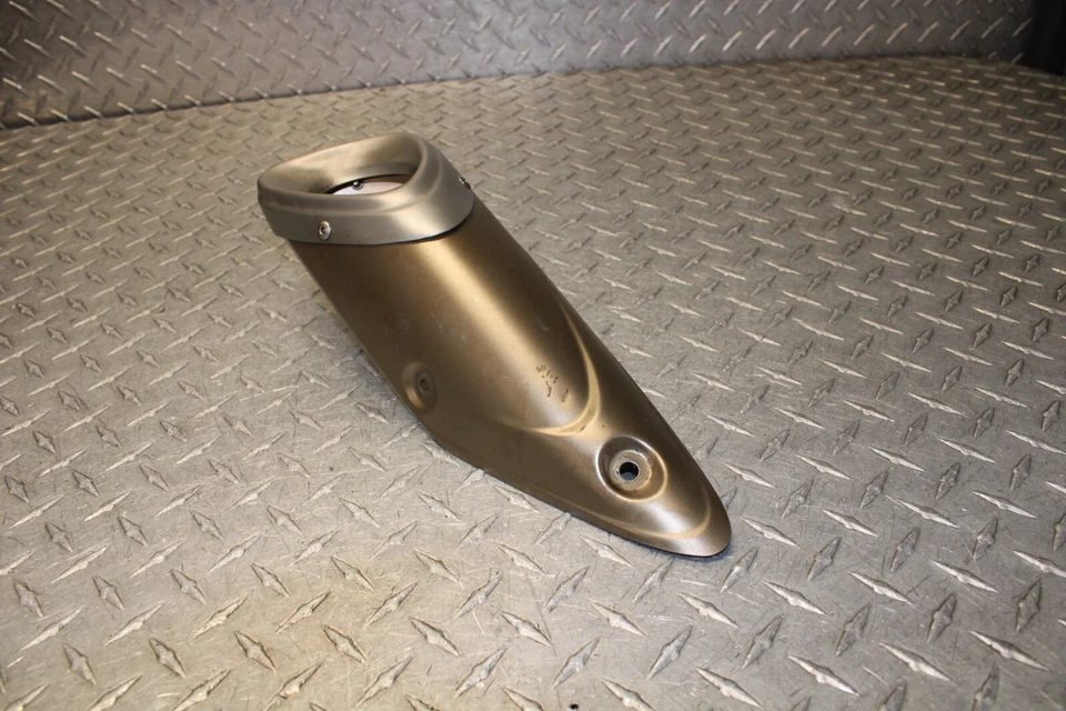 13 / 16 Yamaha Fz09 / FZ-09 Exhaust Pipe Muffler Cover Heat Shield OEM - Image 2 of 4