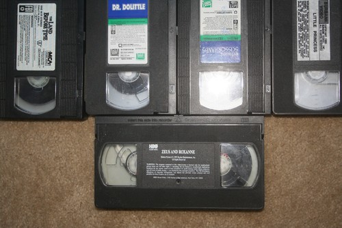 VHS Land Before Time Zeus & Roxanne Velvet Rabbit Son Inlaw Dr Doolittle Goonies - Bild 4 von 4
