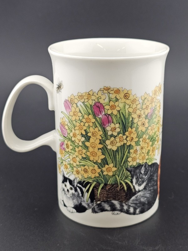 Dunoon Scotland Cats in Garden Fine White Stoneware Mug Floral Cat Coffee Cup