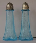 Hocking Blue Mayfair Open Rose Flat Shakers (2)