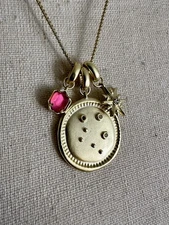 🆕 Kendra Scott Libra Zodiac Pendant Necklace Gold Tone with Charms, Adjustable