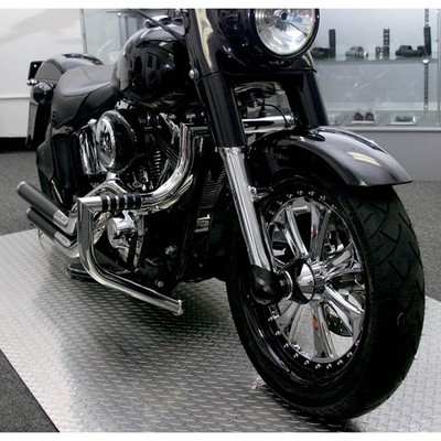 Lindby Custom  Magnumbar Chrome Highway Bar w/Wide Band O-Ring Footrests - 1710