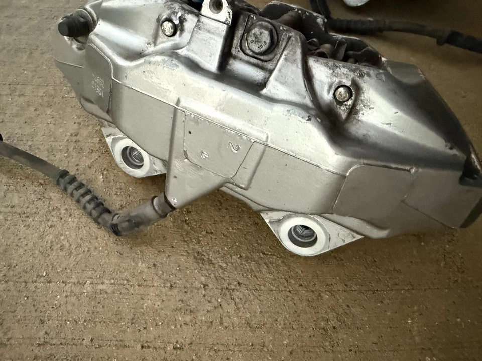 Pinza de freno delantera izquierda/derecha mercedes-benz 2014-2017 mercedes s550 w222 oem Foto 3 de 4