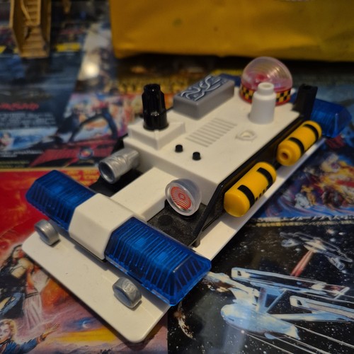 Playmobil 70170 Ghostbusters 2 Ecto-1A Autodach fehlen einige Teile