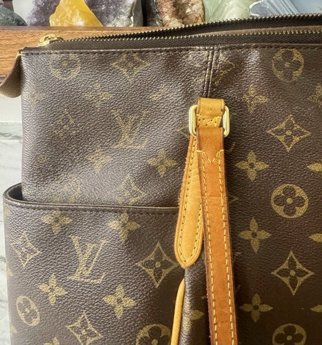 LOUIS VUITTON LV Totally Shoulder Bag Monogram Brown - Picture 10 of 14