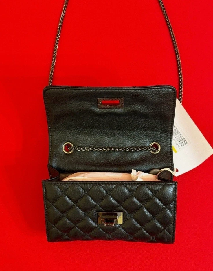 Bandolera acolchada de piel de cordero - negra con cadena pesada pequeña 4x7x2 Foto 4 de 4